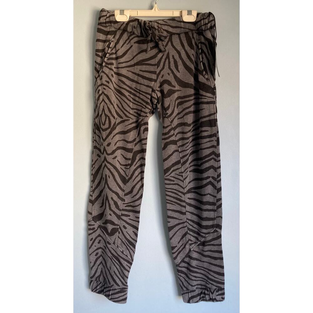 NWT Chaser Lounge Jogger Pants Zebra Gray and Black XS